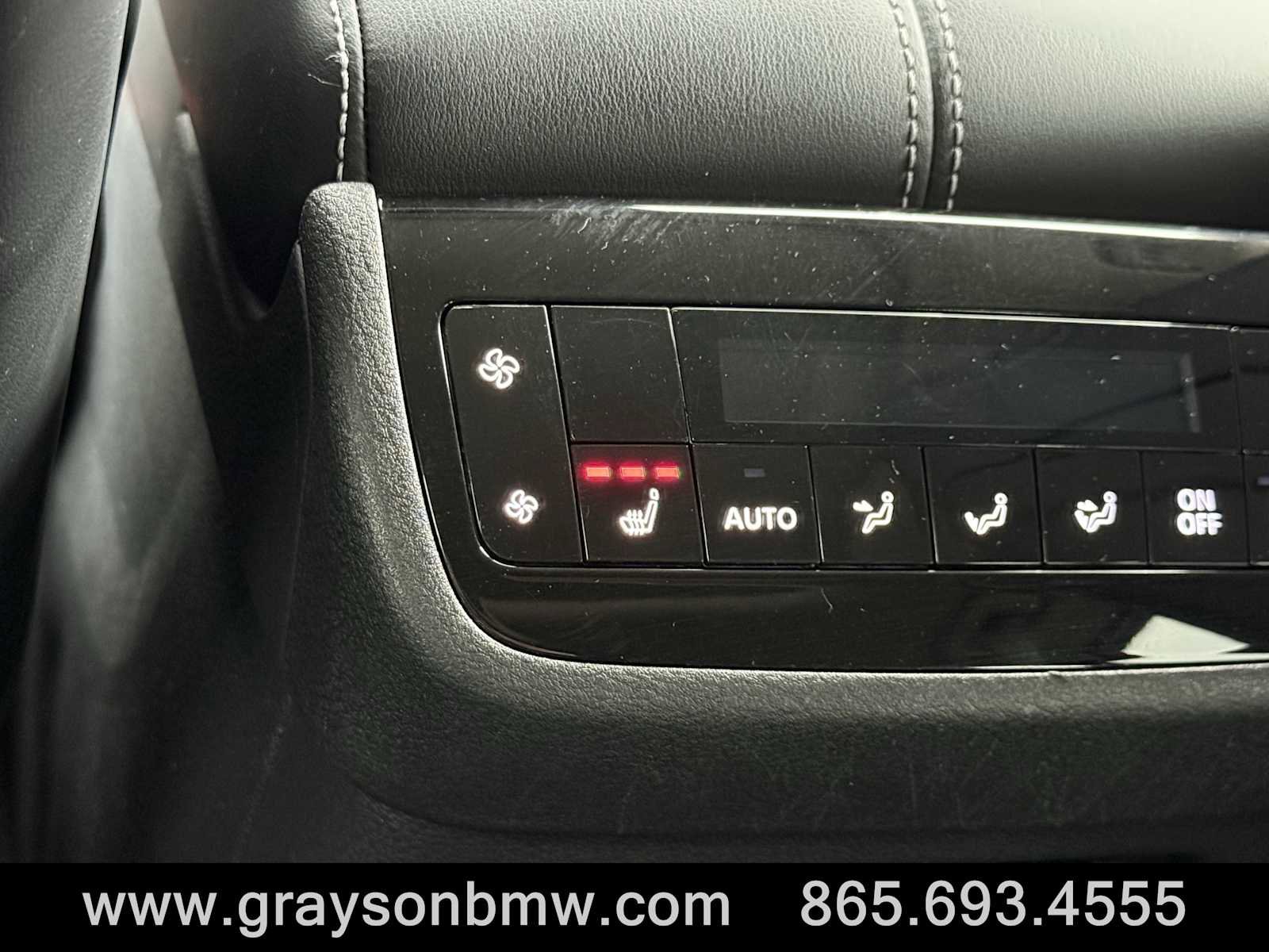 Used 2023 INFINITI QX60 Sensory w/ Vision Package image 37