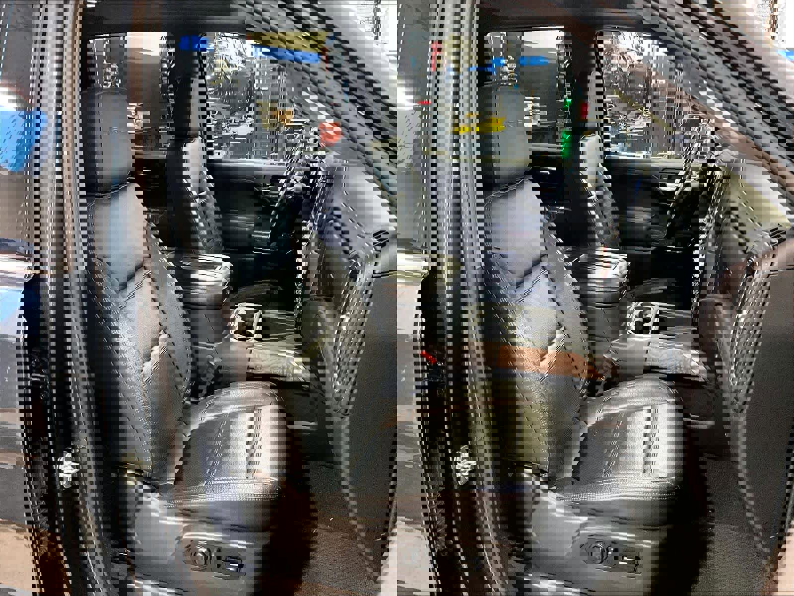 Used 2020 GMC Sierra 1500 Denali w/ Denali Premium Package image 11