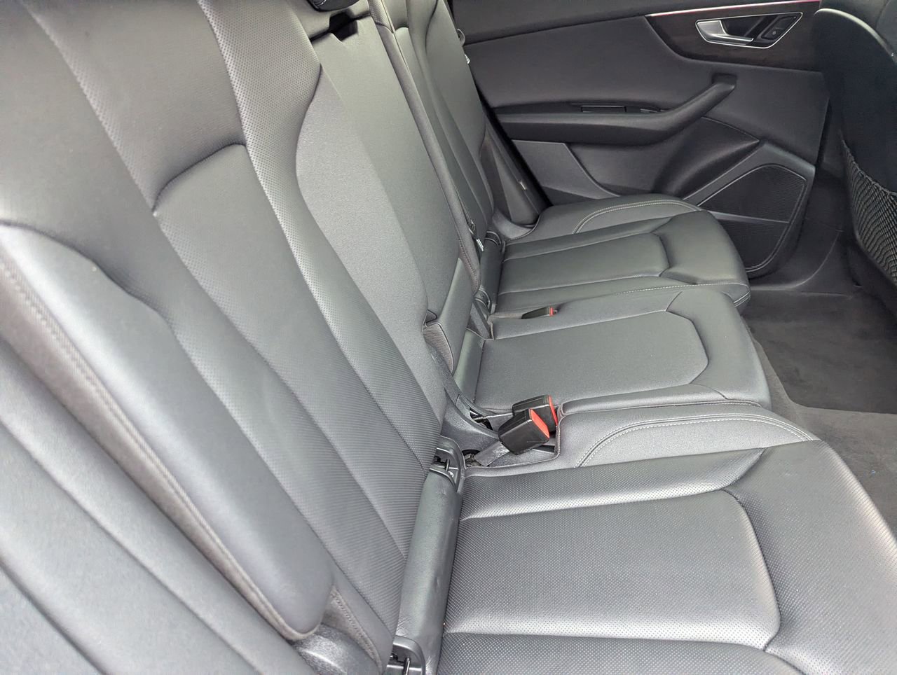 Used 2019 Audi Q8 Premium Plus AWD/4WD image 14