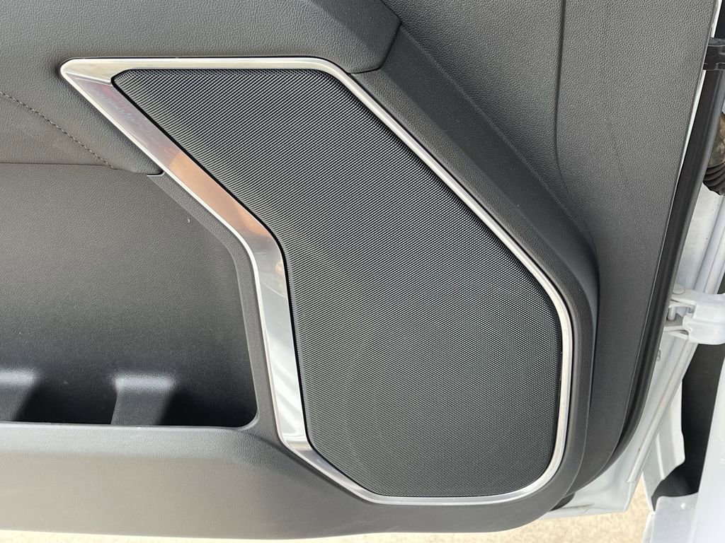 Used 2024 GMC Sierra 2500 SLT image 25