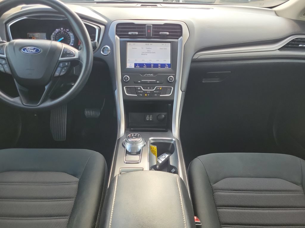 Certified 2020 Ford Fusion SE FWD image 12