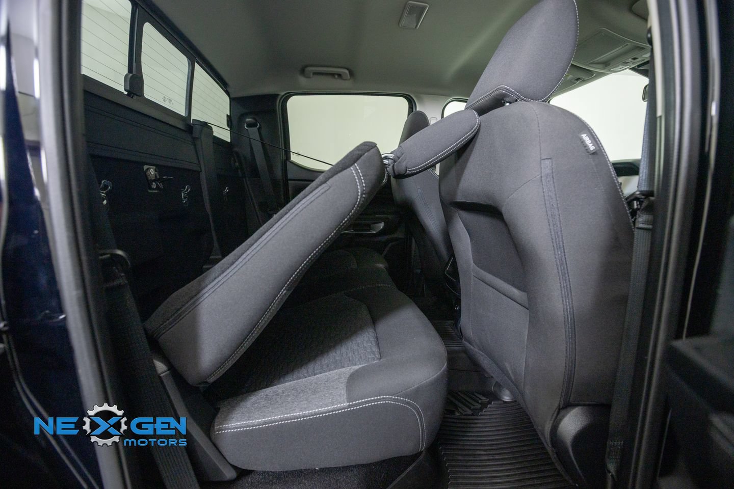 Used 2025 Ford Ranger XLT w/ Equipment Group 301A High AWD/4WD image 39