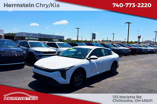 Used 2025 Kia K4 FWD image 3