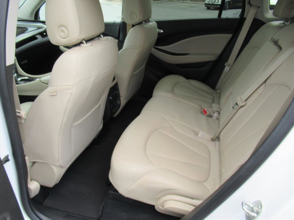 Used 2020 Buick Envision Premium image 29