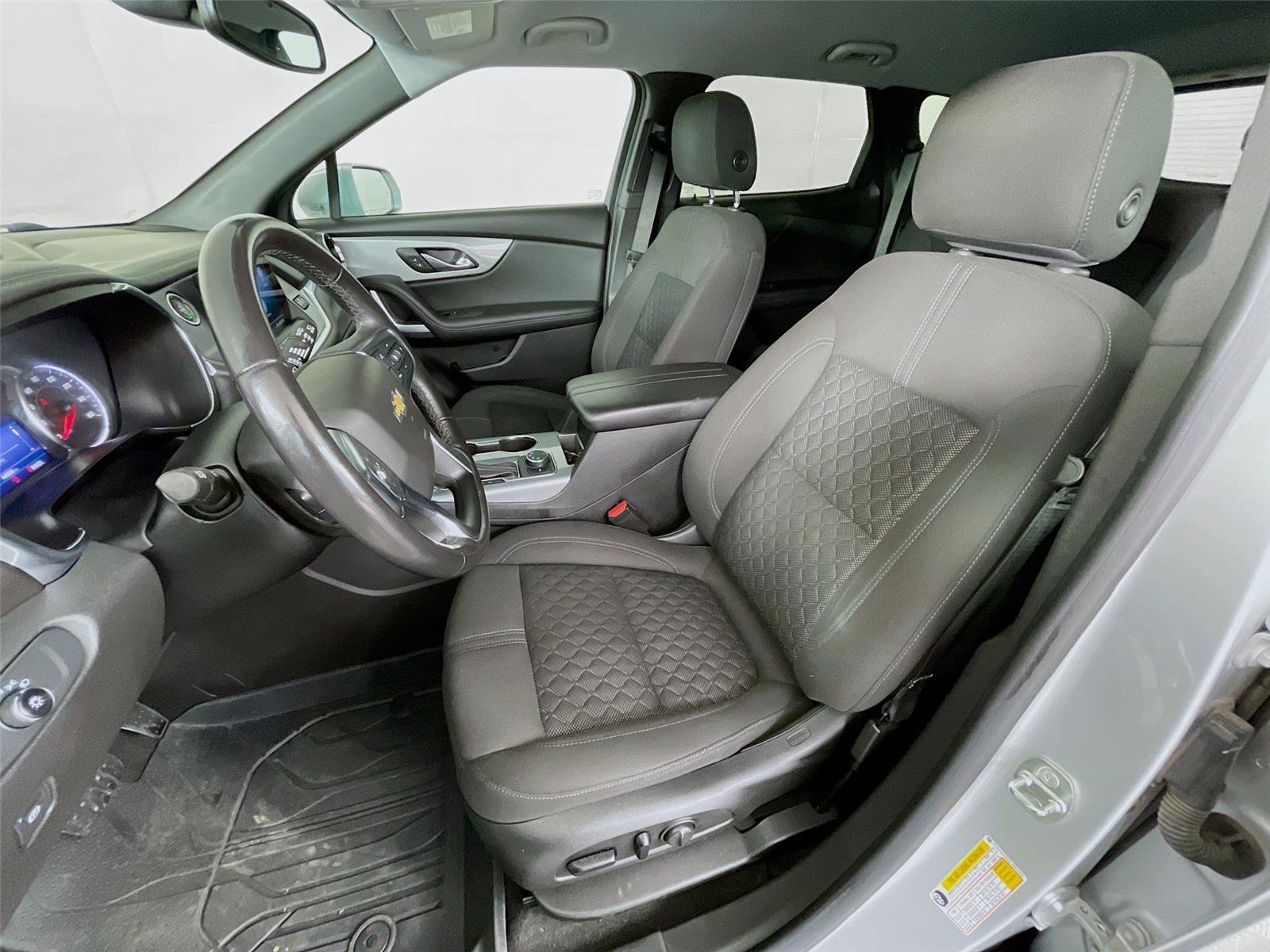 Used 2020 Chevrolet Blazer LT image 23