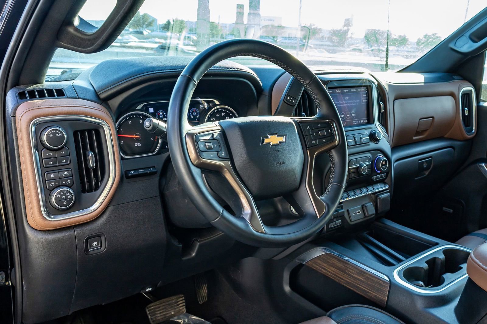 Used 2023 Chevrolet Silverado 3500 High Country w/ Z71 Off-Road Package image 13