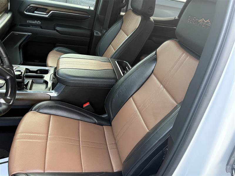 Used 2024 Chevrolet Silverado 1500 High Country w/ Technology Package image 13