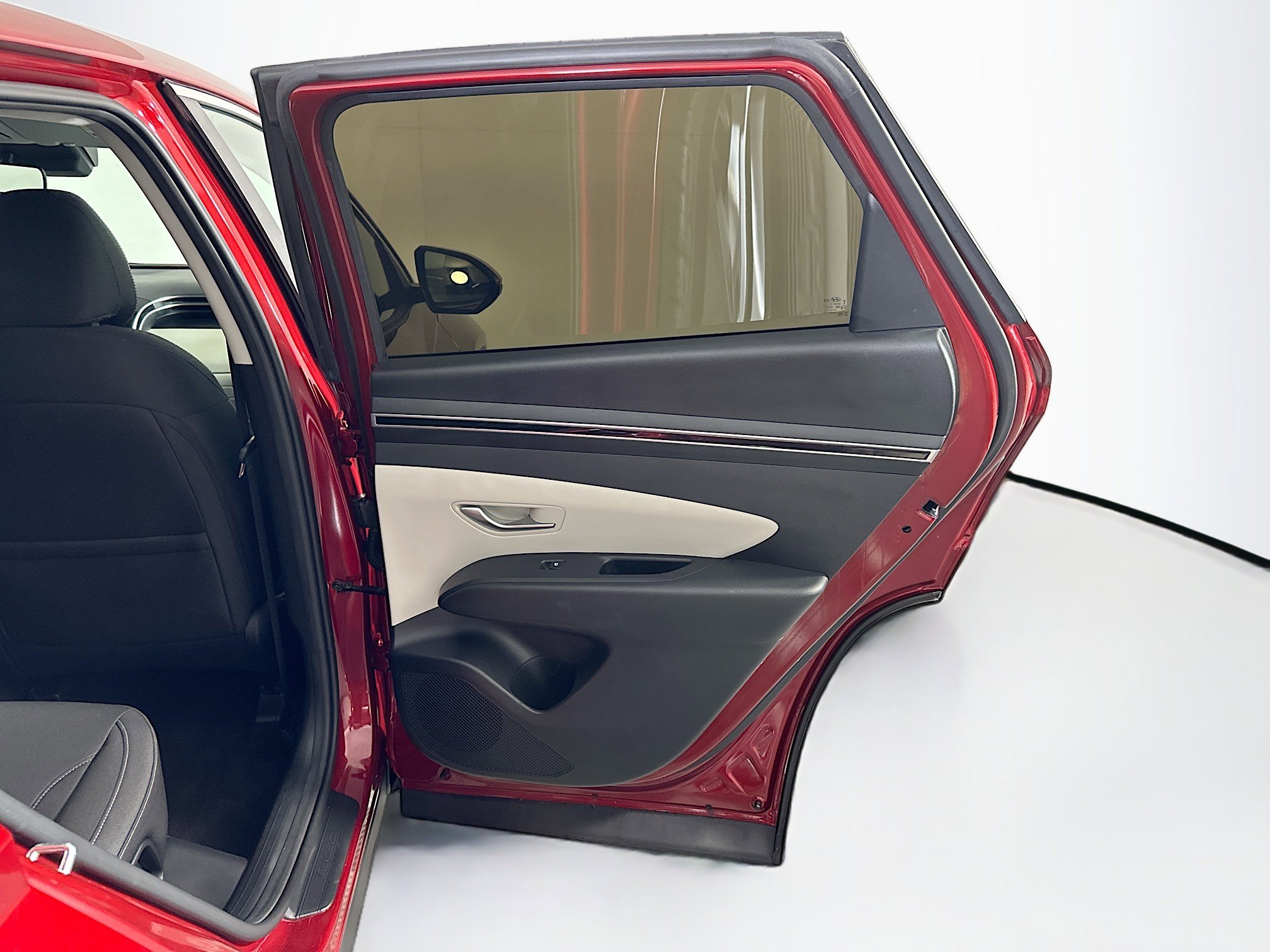 Used 2024 Hyundai Tucson SE image 29