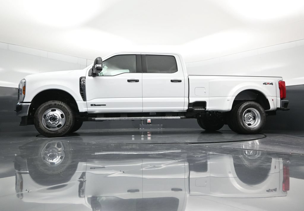 New 2026 Ford F350 XLT AWD/4WD image 58