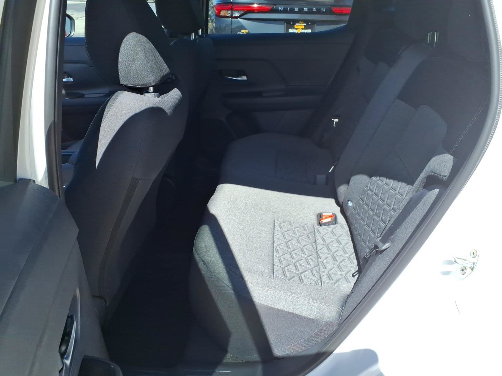 New 2027 Nissan Kicks SV AWD/4WD image 6
