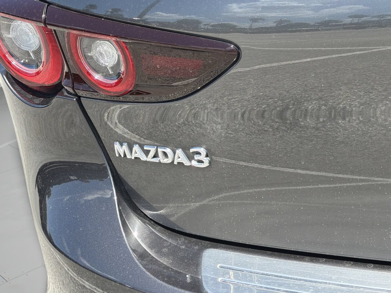 Used 2023 MAZDA MAZDA3 s FWD image 10