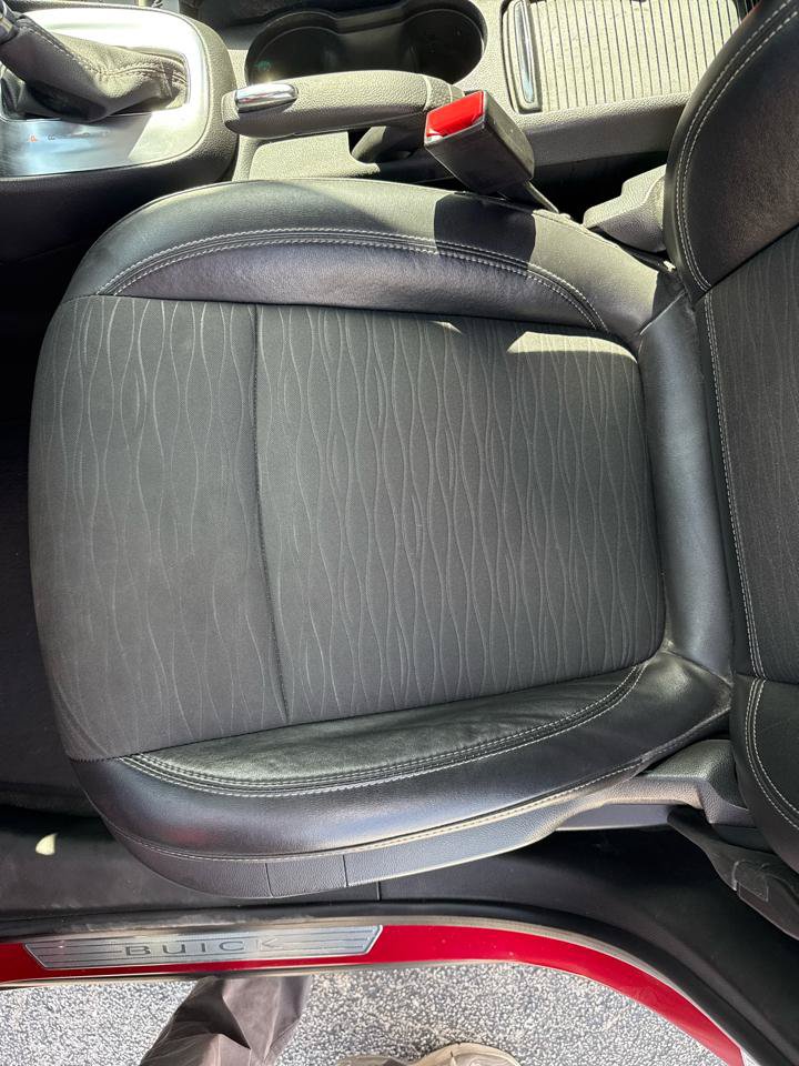 Used 2016 Buick Encore FWD image 33