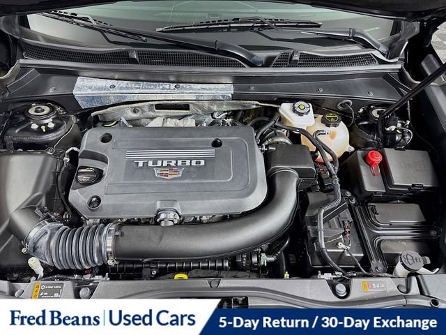 Used 2025 Cadillac XT4 Premium Luxury image 31