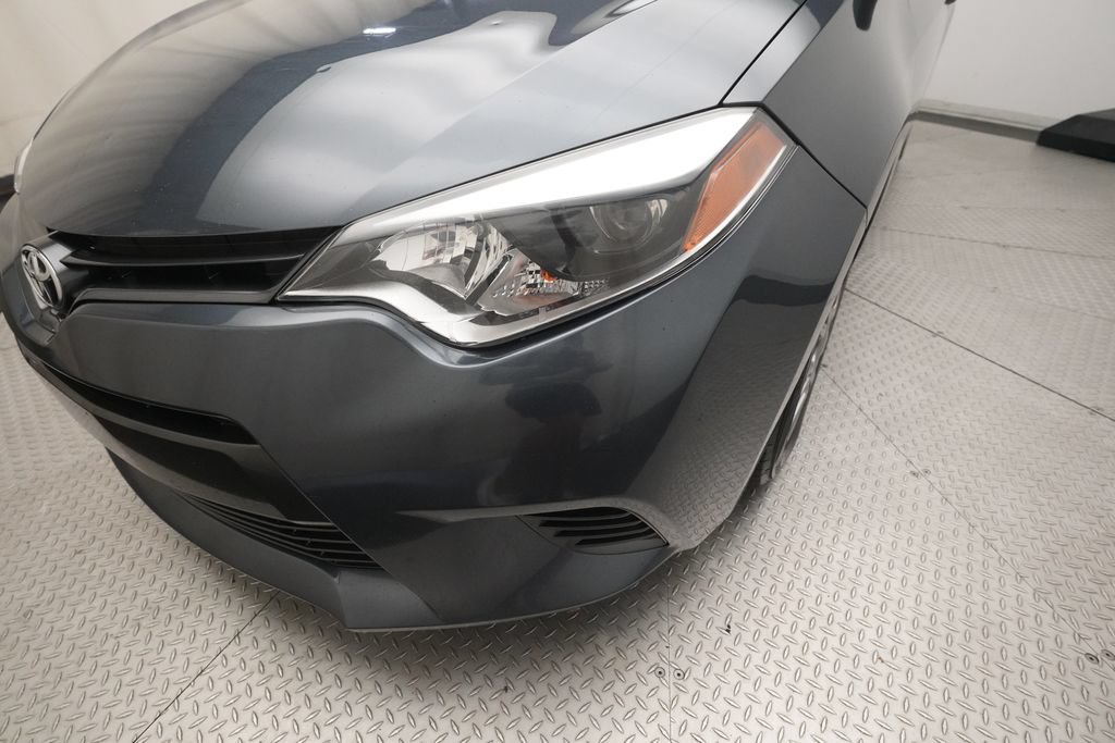 Used 2016 Toyota Corolla LE FWD image 23