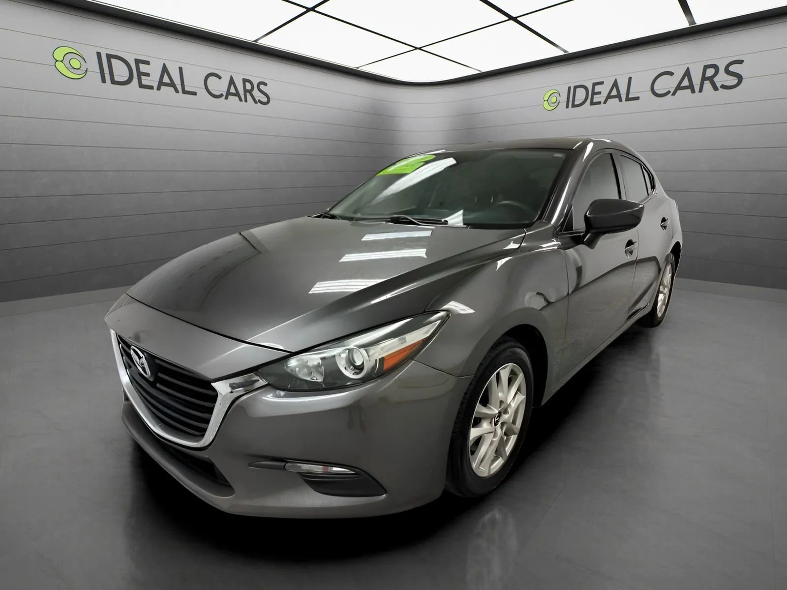 Used 2018 MAZDA MAZDA3 Sport FWD image 1