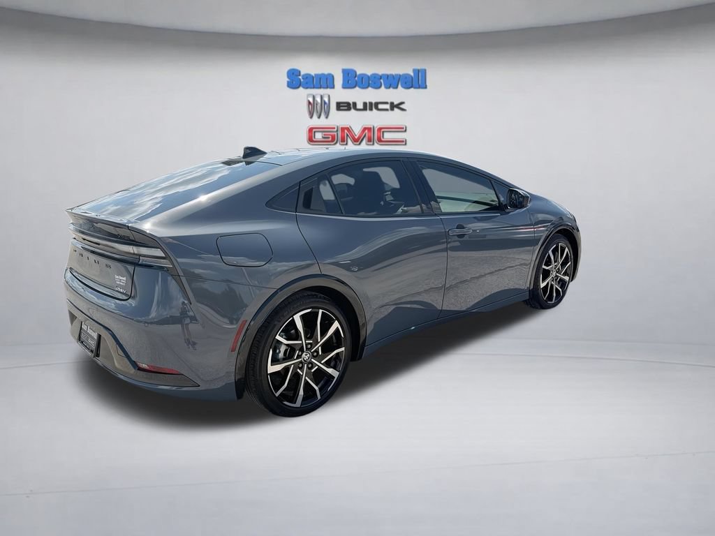 Used 2026 Toyota Prius Plug-In Hybrid FWD image 8