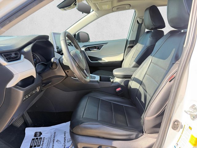 Used 2022 Toyota RAV4 XLE w/ Convenience Package AWD/4WD image 15