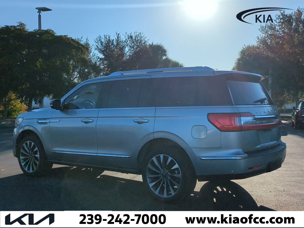 Used 2021 Lincoln Navigator Reserve w/ Luxury Package image 7