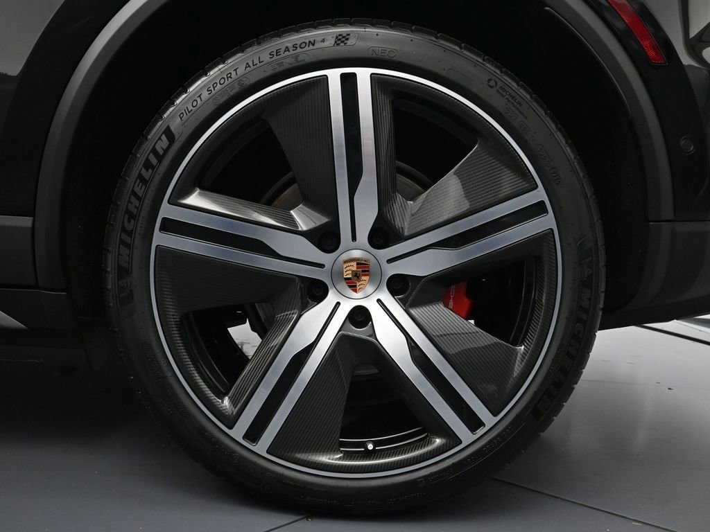 New 2026 Porsche Macan 4S Electric image 26