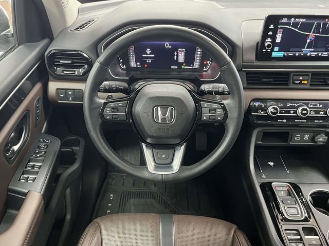 Used 2023 Honda Pilot Elite image 21