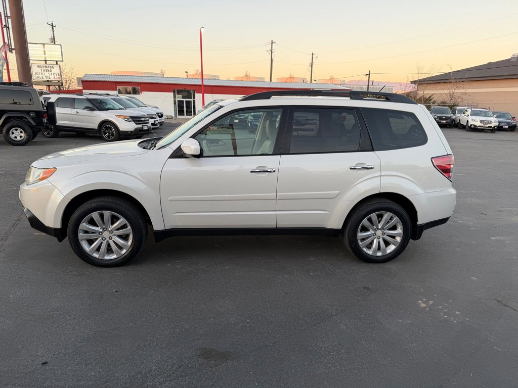 Used 2012 Subaru Forester 2.5X Limited image 3
