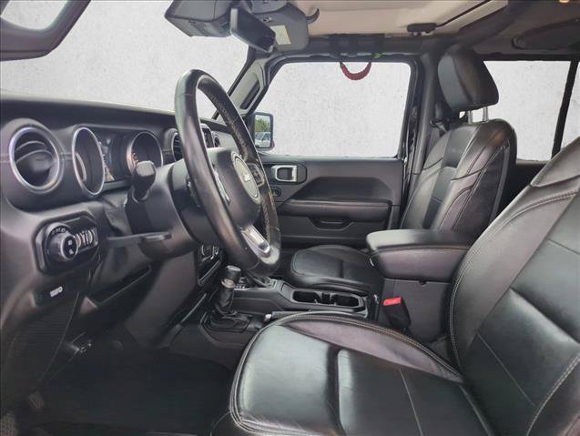 Used 2020 Jeep Gladiator Overland AWD/4WD image 16
