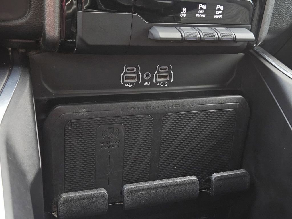 Used 2025 RAM 1500 Big Horn AWD/4WD image 25
