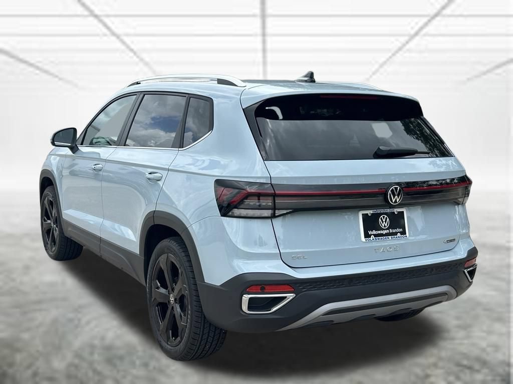 New 2026 Volkswagen Taos SEL AWD/4WD image 3