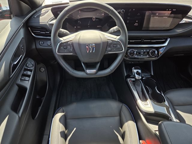 Certified 2024 Buick Envista Sport Touring w/ Convenience I Package FWD image 13