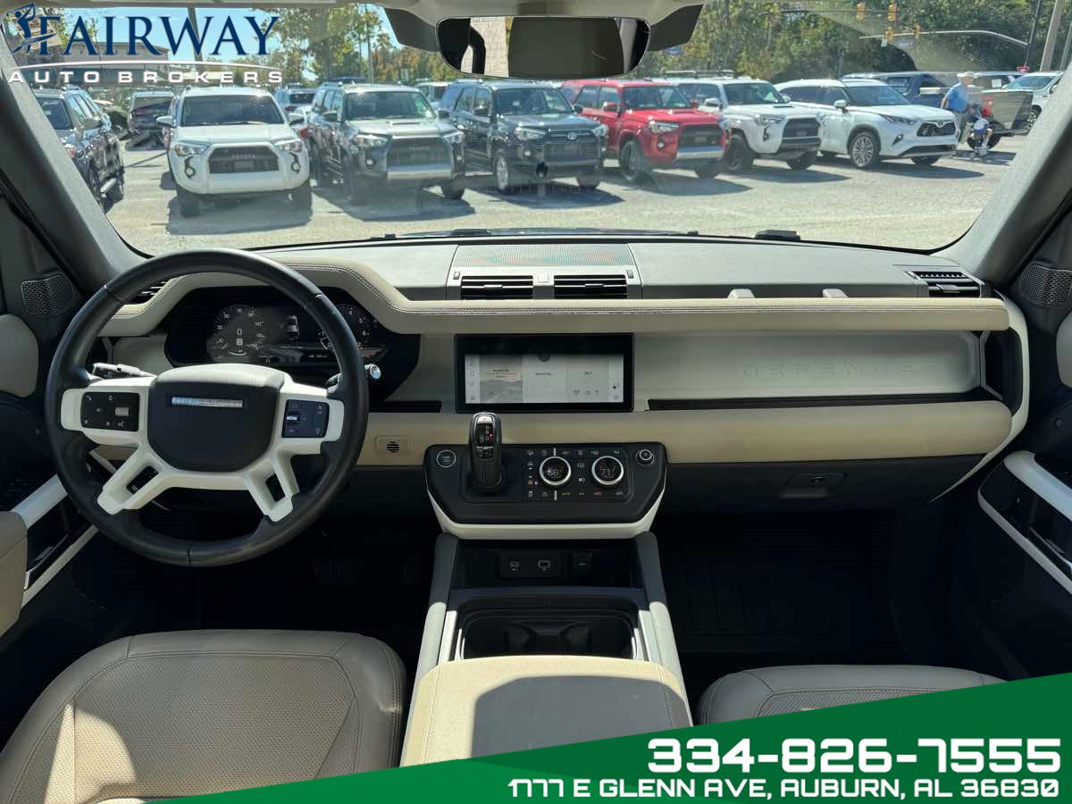 Used 2023 Land Rover Defender 110 SE image 27