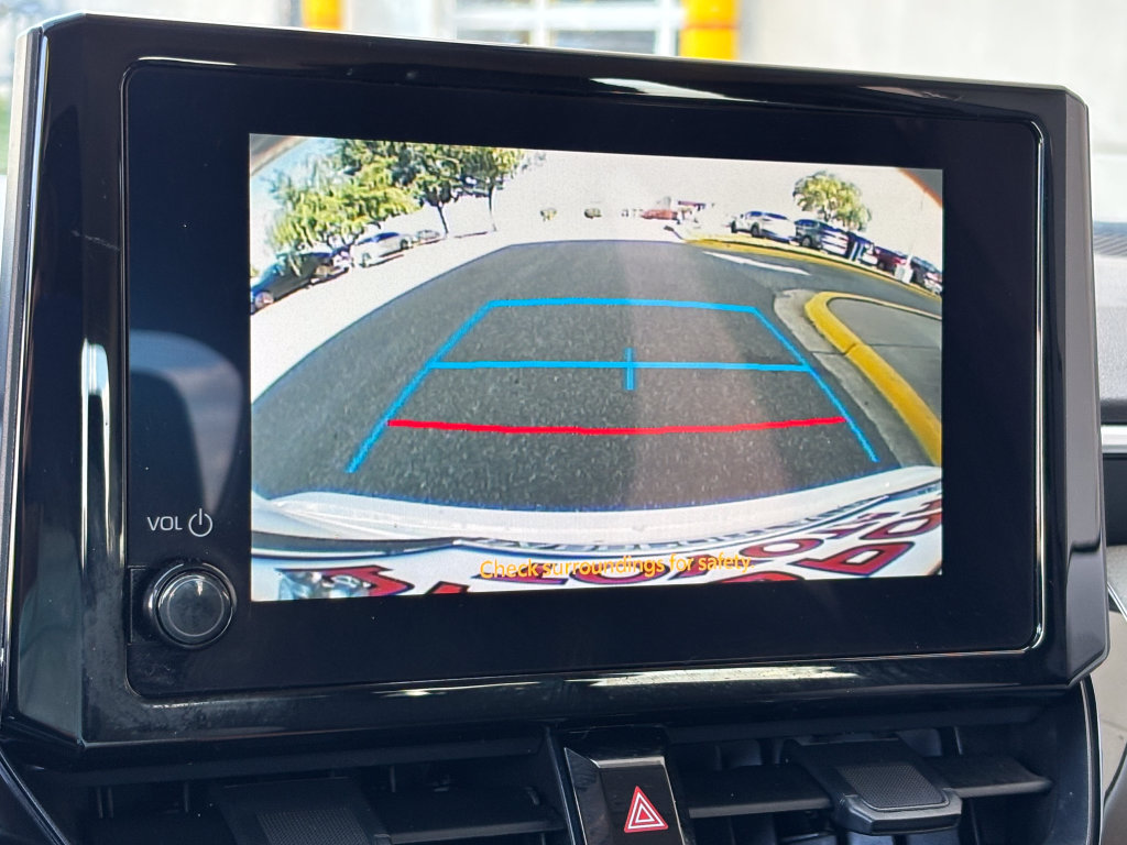 Used 2025 Toyota Corolla LE FWD image 25