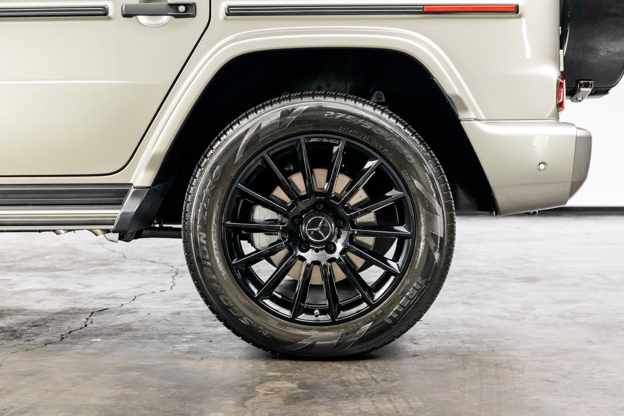 Used 2023 Mercedes-Benz G 550 image 17