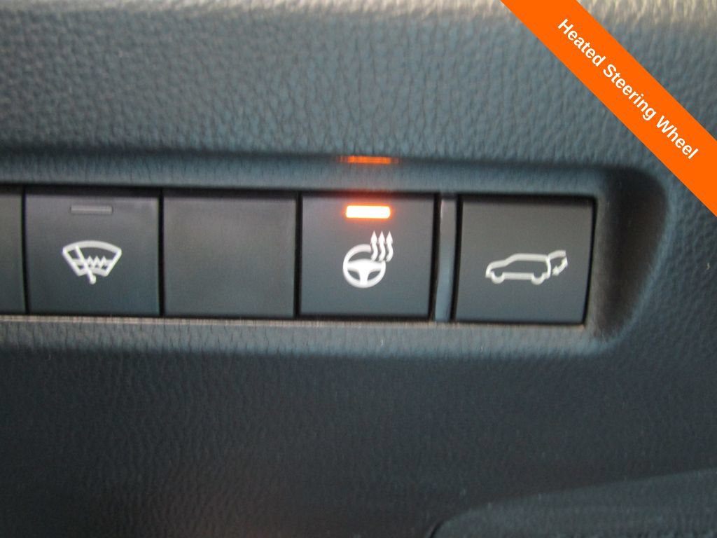 Used 2021 Toyota RAV4 XLE w/ Convenience Package AWD/4WD image 8
