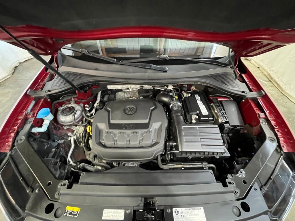 Used 2018 Volkswagen Tiguan SEL image 29