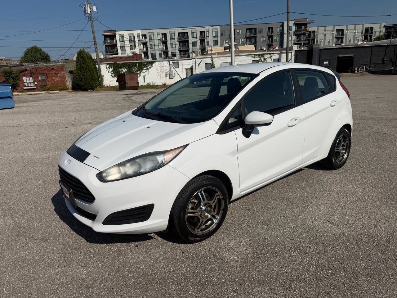 Used 2017 Ford Fiesta S FWD image 3