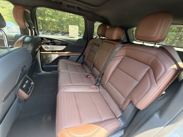 New 2026 Lincoln Nautilus Reserve AWD/4WD image 23
