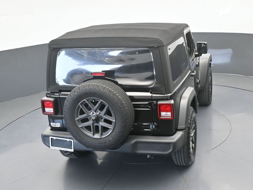Used 2024 Jeep Wrangler Sport S image 40