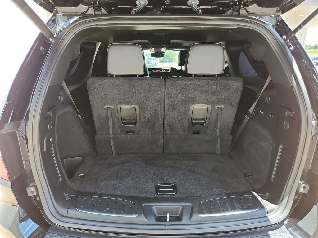 Used 2023 Dodge Durango GT RWD image 17