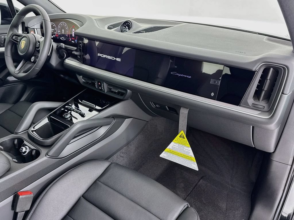 New 2026 Porsche Cayenne S AWD/4WD image 31