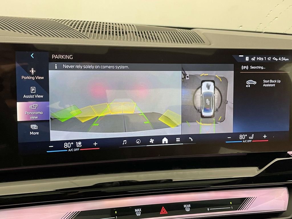 New 2026 BMW 550e xDrive w/ Executive Package AWD/4WD image 24