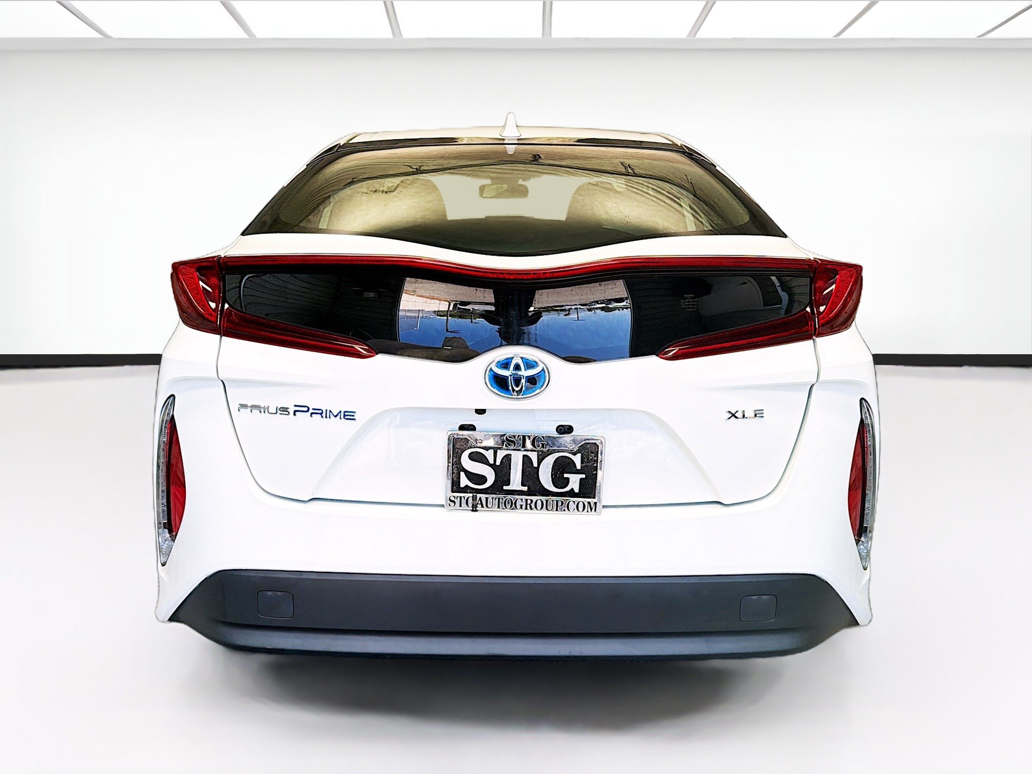 Used 2020 Toyota Prius Prime XLE FWD image 5