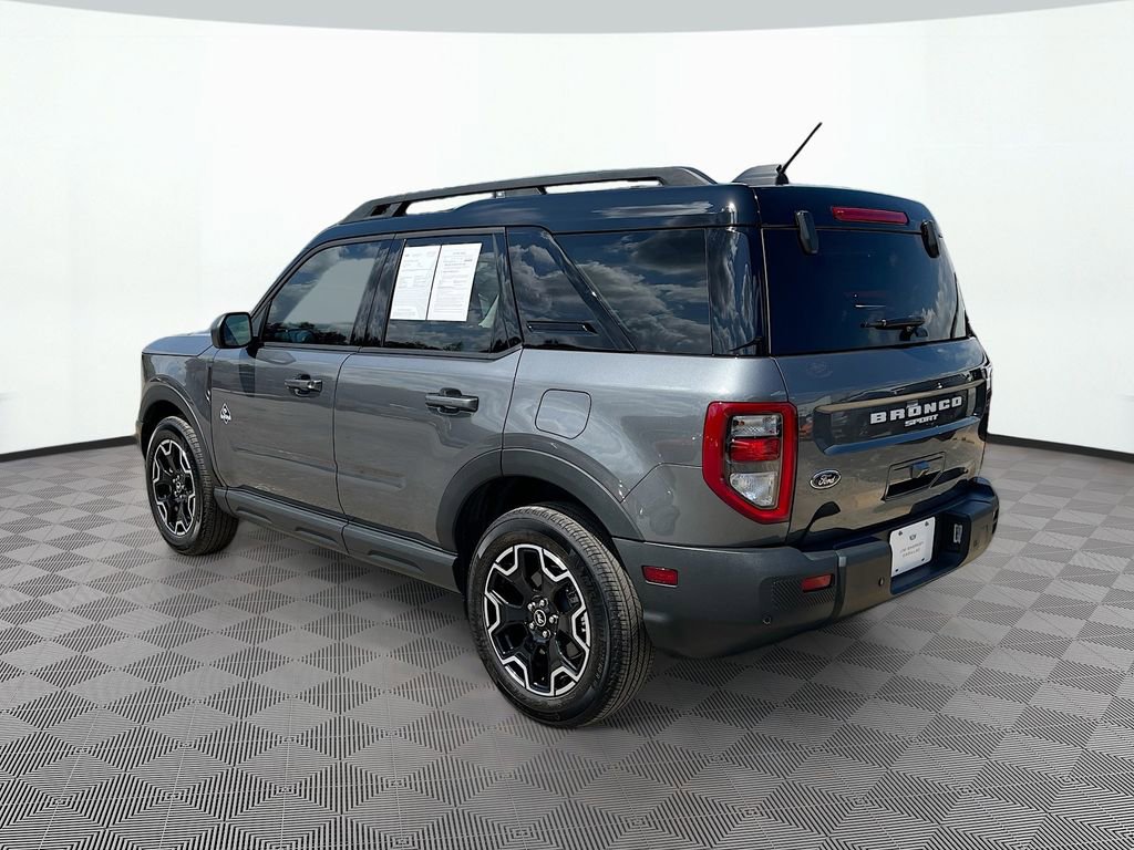 Used 2025 Ford Bronco Sport Outer Banks image 8