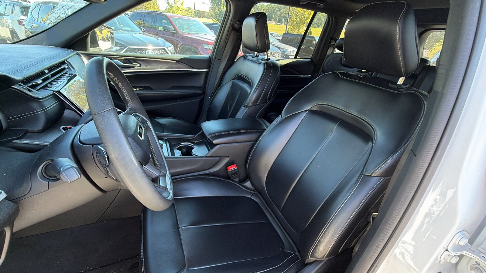 Used 2024 Jeep Grand Cherokee Limited 4xe AWD/4WD image 18