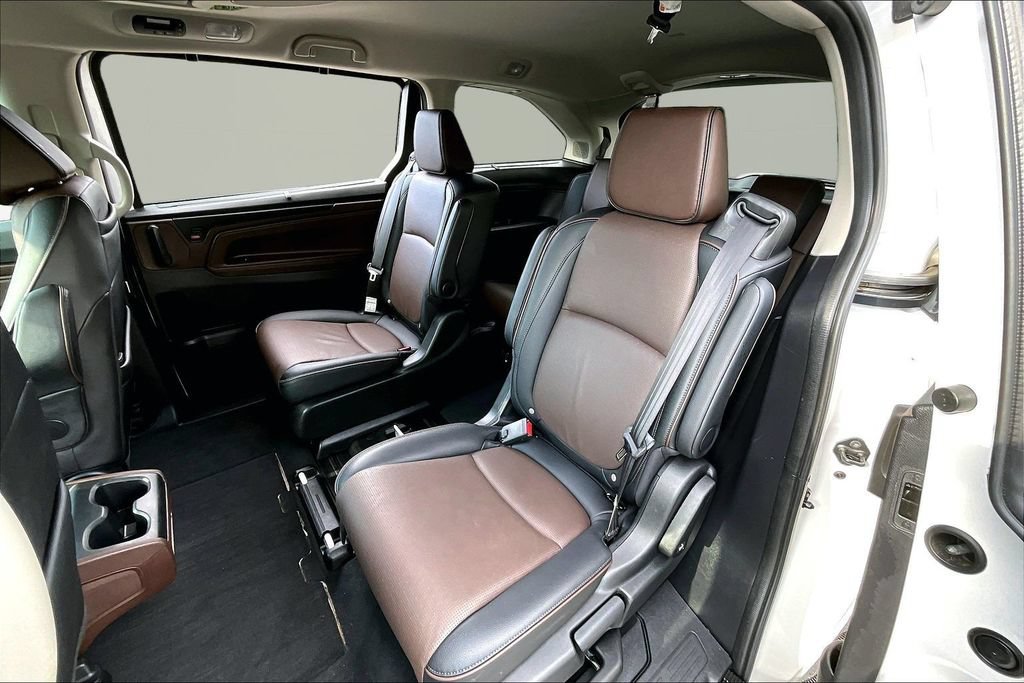 Used 2025 Honda Odyssey Elite image 18