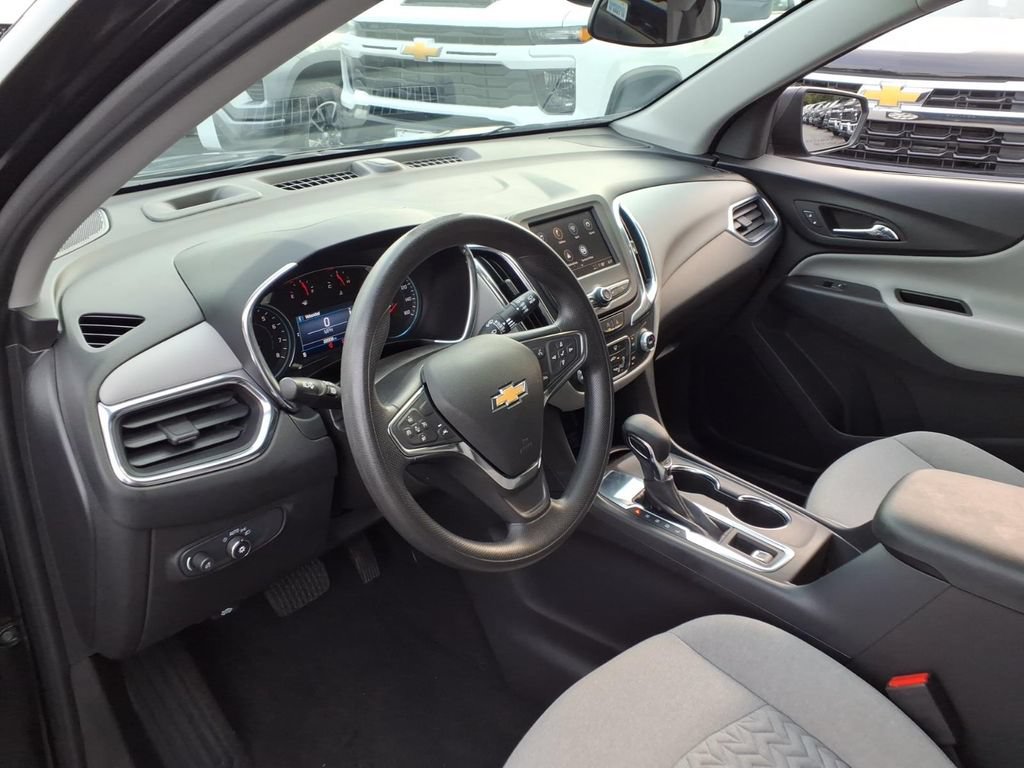 Certified 2024 Chevrolet Equinox LS w/ LS Convenience Package FWD image 11