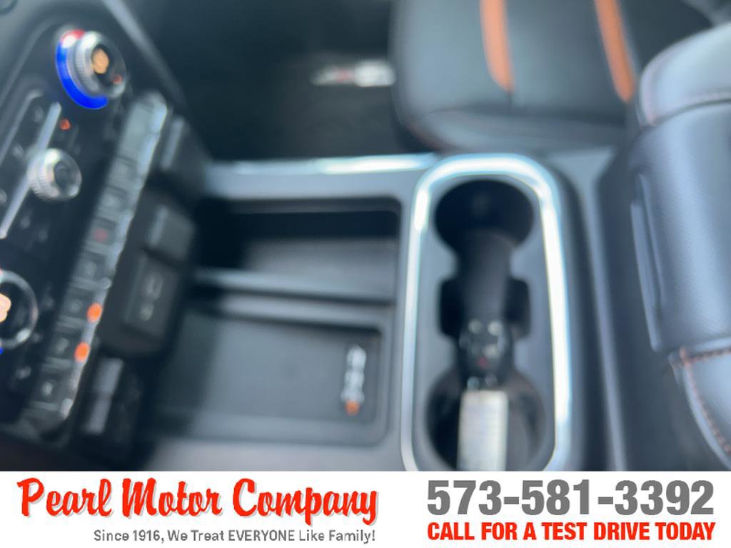 Certified 2020 GMC Sierra 1500 AT4 w/ AT4 Premium Package image 21