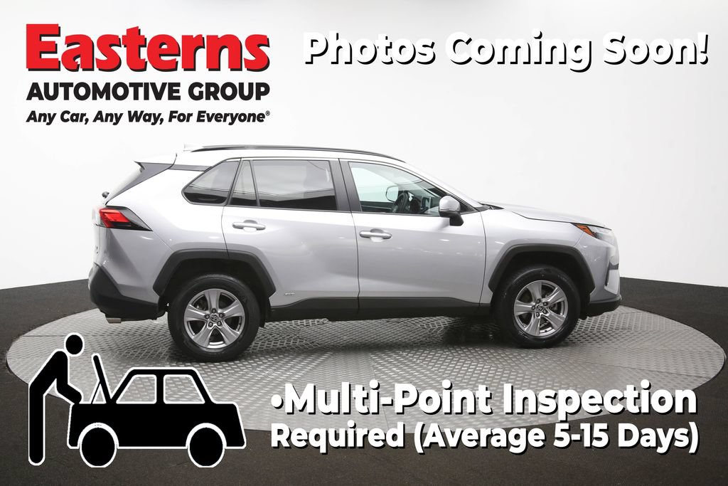 Used 2024 Toyota RAV4 XLE AWD/4WD image 42
