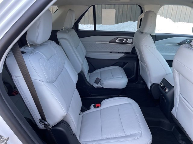 New 2026 Ford Explorer Platinum image 57