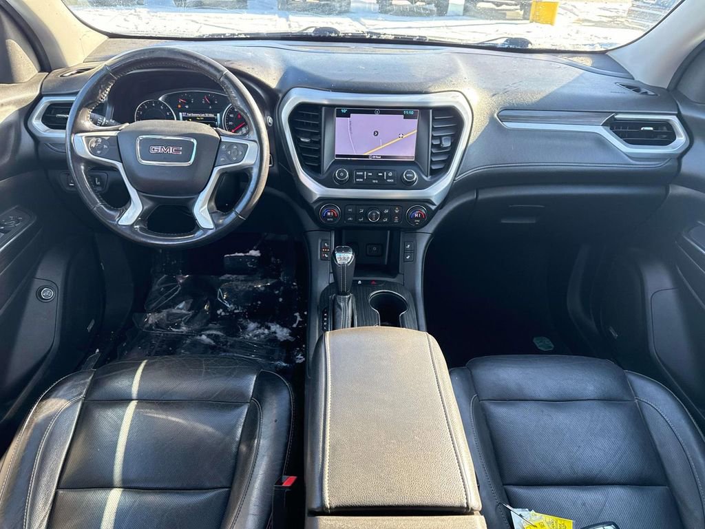 Used 2018 GMC Acadia SLT image 3