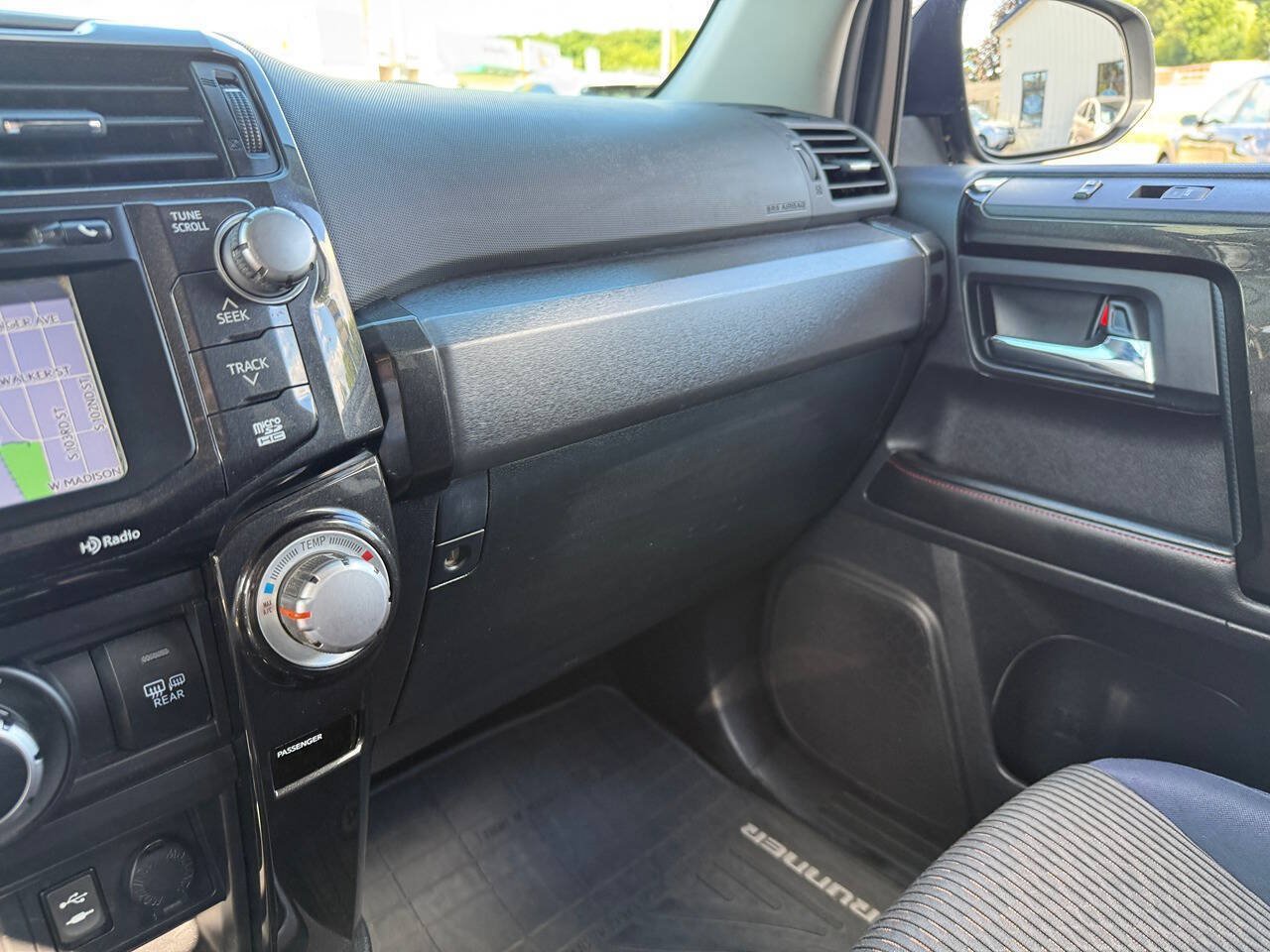 Used 2014 Toyota 4Runner Trail AWD/4WD image 24
